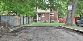 Great CENTRAL Location 5 Bedroom House - Virtual Showings Available Gallery 33