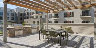 Modera Newton Gallery 5