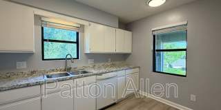 2406 Abbey Cir Gallery 5