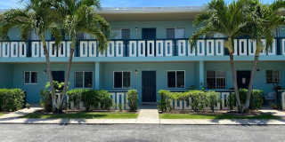 306 E Ocean Avenue 306 E Ocean Avenue Gallery 1