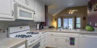 Gorgeous Home 3bedrooms, 2.5baths. Gallery 1