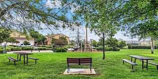 The Reserves - Community Pool/Spa, Gym, Garden and Park - 2 Bed, 2 Bath- Attached AND Detached 1 Car Garages Included! The Reserves - Community Pool/Spa, Gym, Garden and Park - 2 Bed, 2 Bath- Attached AND Detached 1 Car Garages Included! Gallery 21