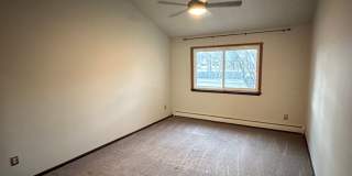 2 BEDROOM 2 BATHROOM TOWNHOUSE WITH LOFT Gallery 8