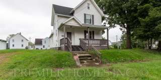 Beautifully renovated 3BR, 1BA home with a yard, porch, and pet-friendly! -1022 5th St SW Canton, OH Beautifully renovated 3BR, 1BA home with a yard, porch, and pet-friendly! -1022 5th St SW Canton, OH Gallery 1