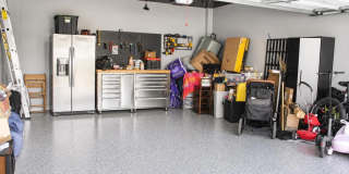 233 Correri St Gallery 24