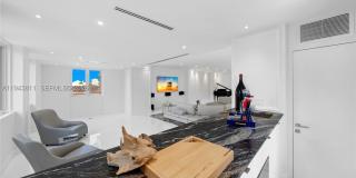 600 Coral Way Gallery 19