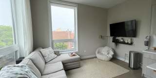 3757 N Sheffield Avenue Gallery 2