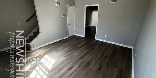 Charming 2-bedroom 1.5 Bathroom Gallery 4