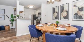 Ravinia Apartments Gallery 33