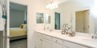 ** 4/3 HEATED POOL AND SPA FURNISHED HOME MODERN IN HIGHLY DESIRED NORTH NAPLES *** AVAILABLE STARTING APRIL-NOVEMBER 2026  LONGER TERM OR SHORT TERM 3 MONTHS OR MORE ** Gallery 64