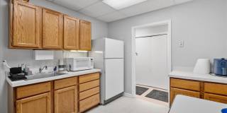 10690 CRESTWOOD Drive Gallery 15