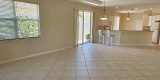 Annual Unfurnished 2 Bedroom 2 Bathroom with Bonus Room Villa located in Venetian Golf & Riverclub! Gallery 13