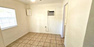 15 N Mango St # W Gallery 11