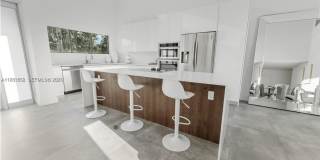 7525 Buccaneer Ave Gallery 8