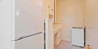 649 North Rossmore Avenue Gallery 2