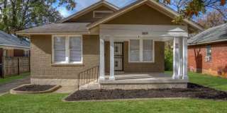 Beautifully Renovated 3BR/2BA with Open Floor Plan, Granite Counters & Central HVAC! Gallery 1