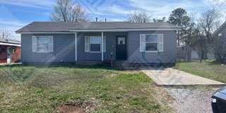 Lovely 3 Bedroom Gallery 1