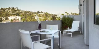 The Avenue Hollywood Gallery 7