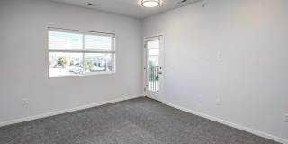 Belle Point Gallery 10