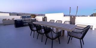 LINQ LINQ Gallery 31