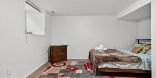 Charming 2BR Apartment in Greeley Gallery 31