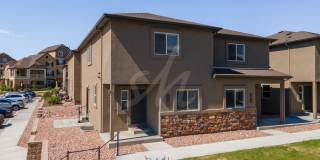 Modern Living Townhome In Palomino Ranch! Gallery 1