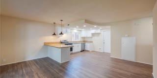 1443 E Gladwick Gallery 8