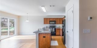 Savannah Highlands Townhome Available Gallery 5