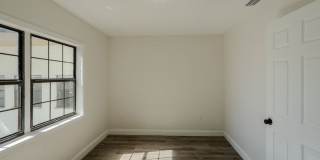 599 Carolina Avenue Gallery 14