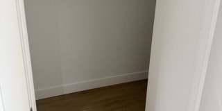 227 N Park View St Gallery 16