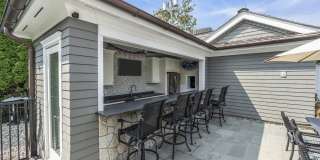 320 New York Boulevard Gallery 10