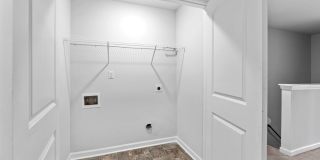 4343 Newland Street Gallery 22