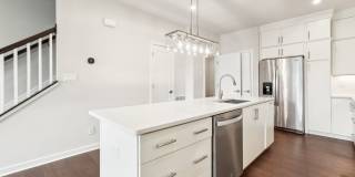 Welcome to Union Park at McLean! Gallery 10