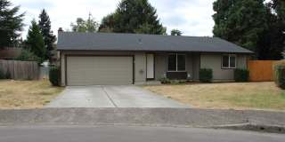 3 bedroom, 2 bath home in Hillsboro 3 bedroom, 2 bath home in Hillsboro Gallery 1