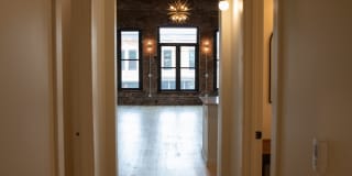 337 Broadway Street Gallery 8