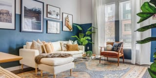 Novi at Jordan Valley Station Gallery 4