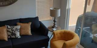 52430 Hawthorn Court Gallery 4