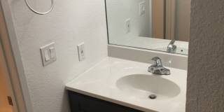 Riverglen Apartments Gallery 39