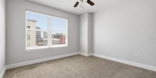 1227 E MADISON STREET Gallery 26
