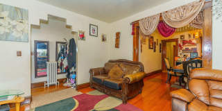 792 Washington Avenue Gallery 3