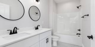 131 Town Center Parkway - 2404 Gallery 10