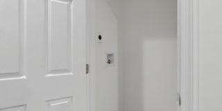458 E FEDERAL Street Gallery 11