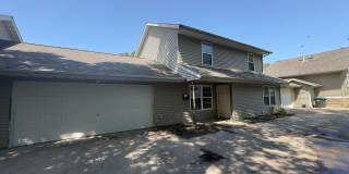 $2,200 | 4 Bedroom, 2 Bathroom Multi Floor Duplex | Pets Negotiable* | Available for August 1st, 2027 Move In! Gallery 1
