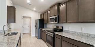 336 W Rexford Drive Gallery 10