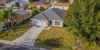 Beautiful 4-Bedroom Home with Modern Upgrades in Poinciana! Gallery 1