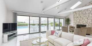 14 Canal Way Gallery 4