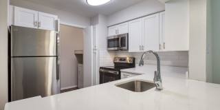 The Crest on Hampton Hollow Gallery 1