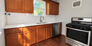 Wonderful 3 Bedroom 1 Bathroom Home in Minneapolis! Gallery 1