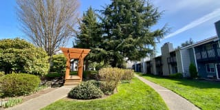 Riverside Park Apartments Gallery 9