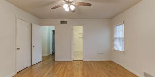 3115 32nd Street Gallery 28